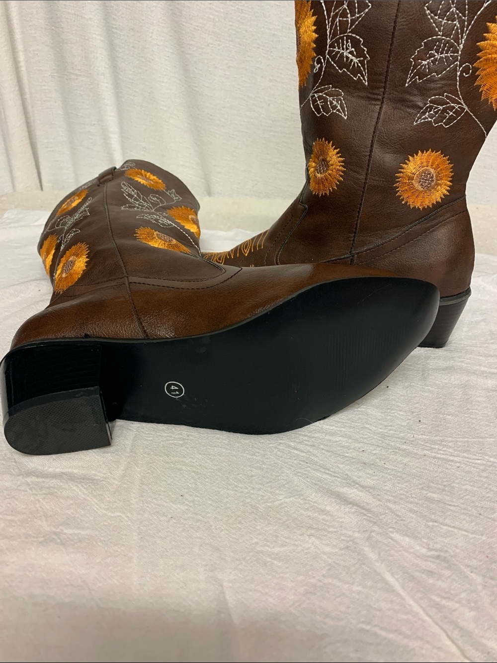 Sunflower Embroidered Cowboy Boots Size 41 UK US Size 8 1/2 Brown Like NEW Cute - Picture 5 of 7